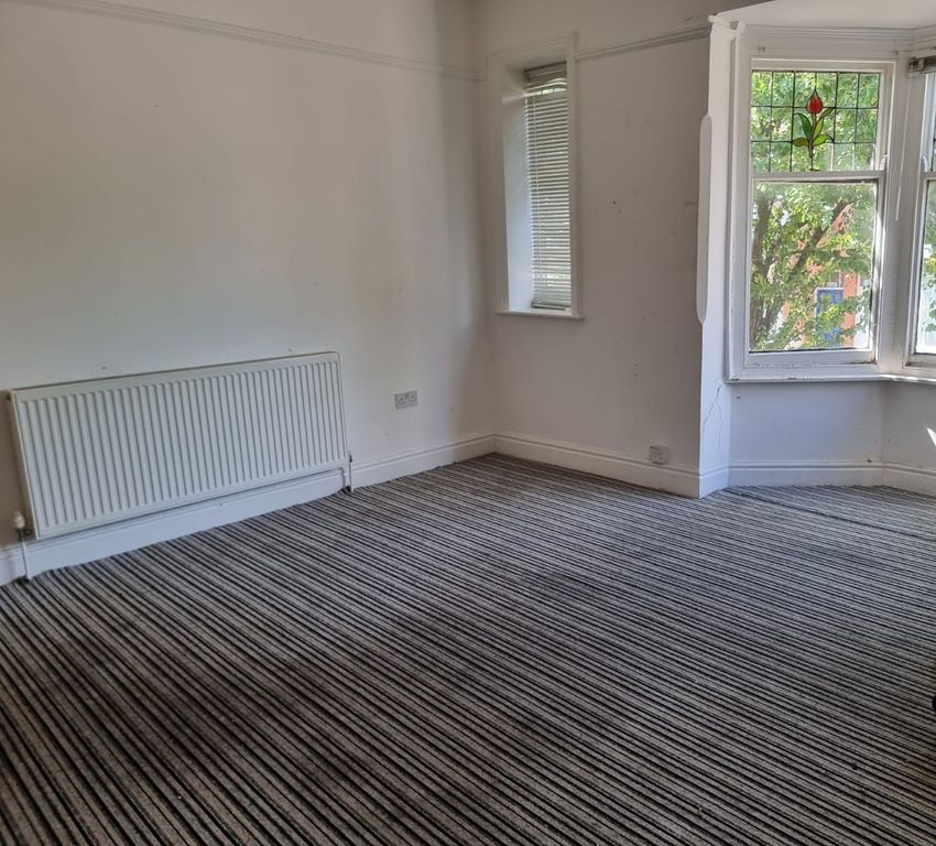 Additional image 3 of 2 bed flat for saleFosse Road South, Leicester LE3