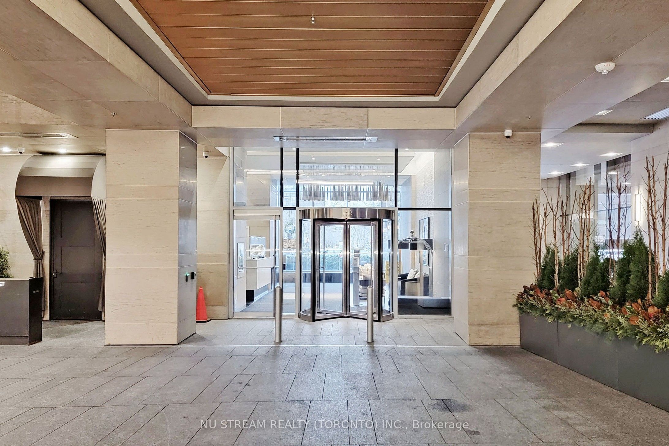 Additional image 3 of 1107-188 Cumberland Street, Toronto, ON, M5R 0B6