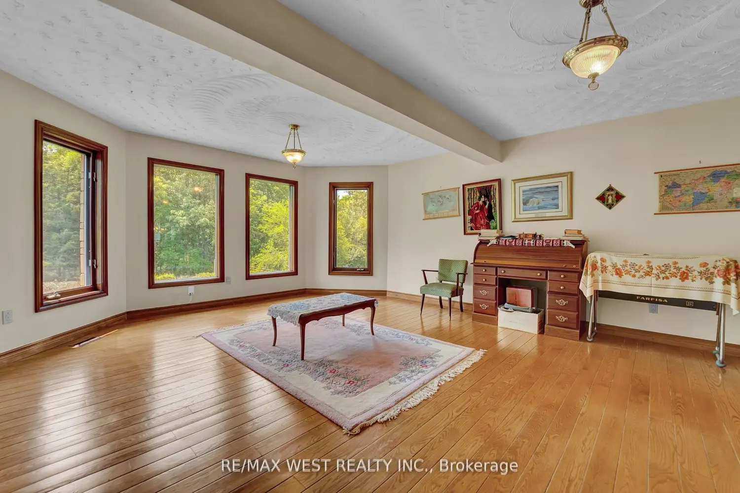 Additional image 8 of 805 Centre Road