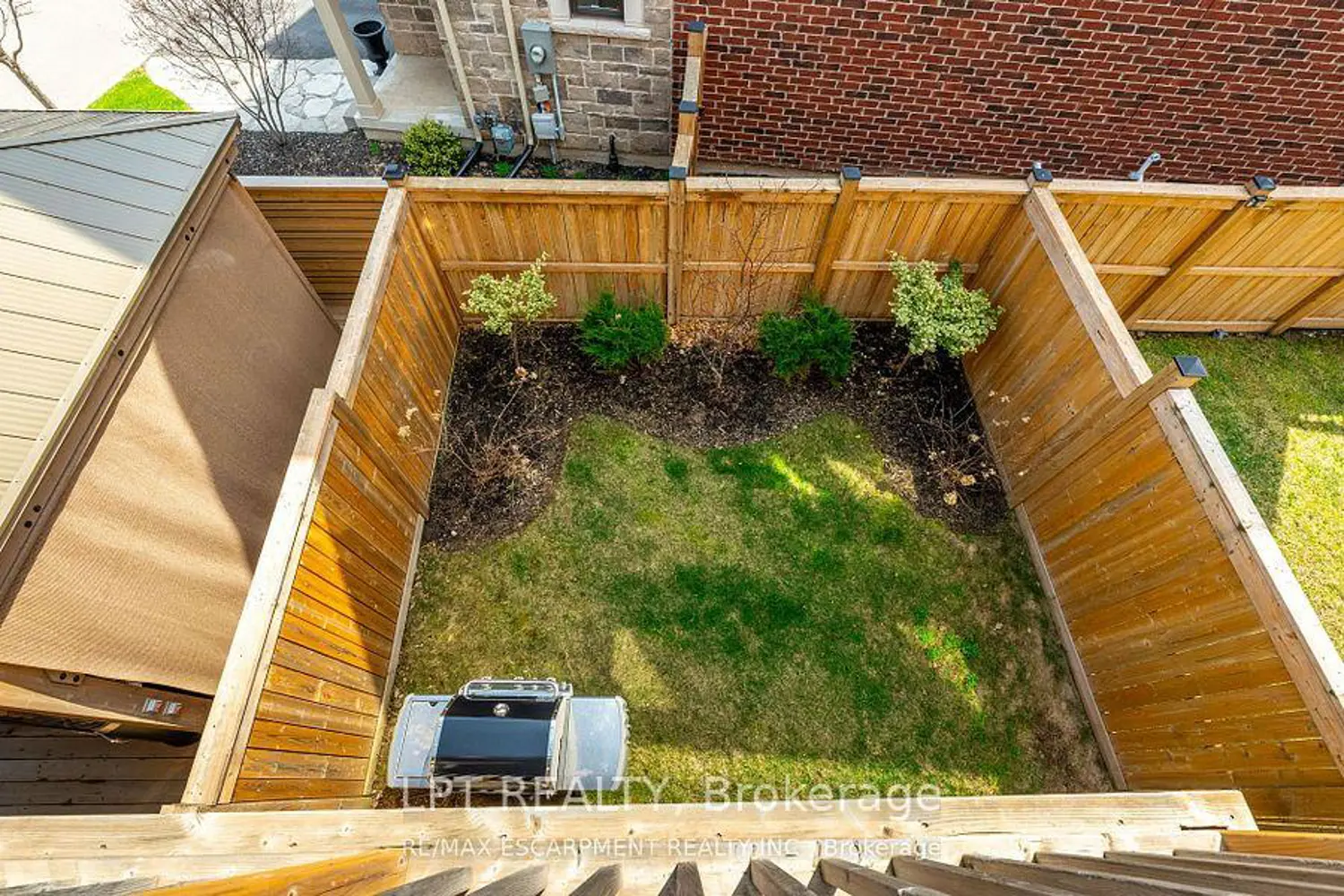 Additional image 11 of 16 Place Polonaise Drive Place Polonaise Drive