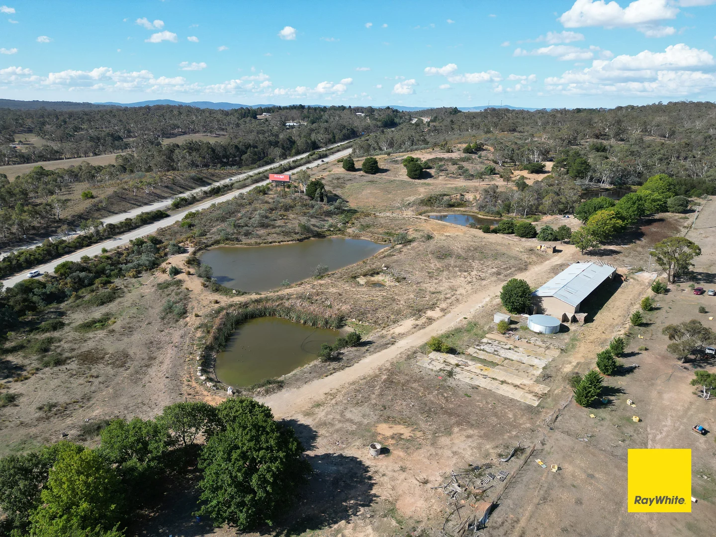 Additional image 15 of 2972 Federal Highway, Lake George NSW 2581