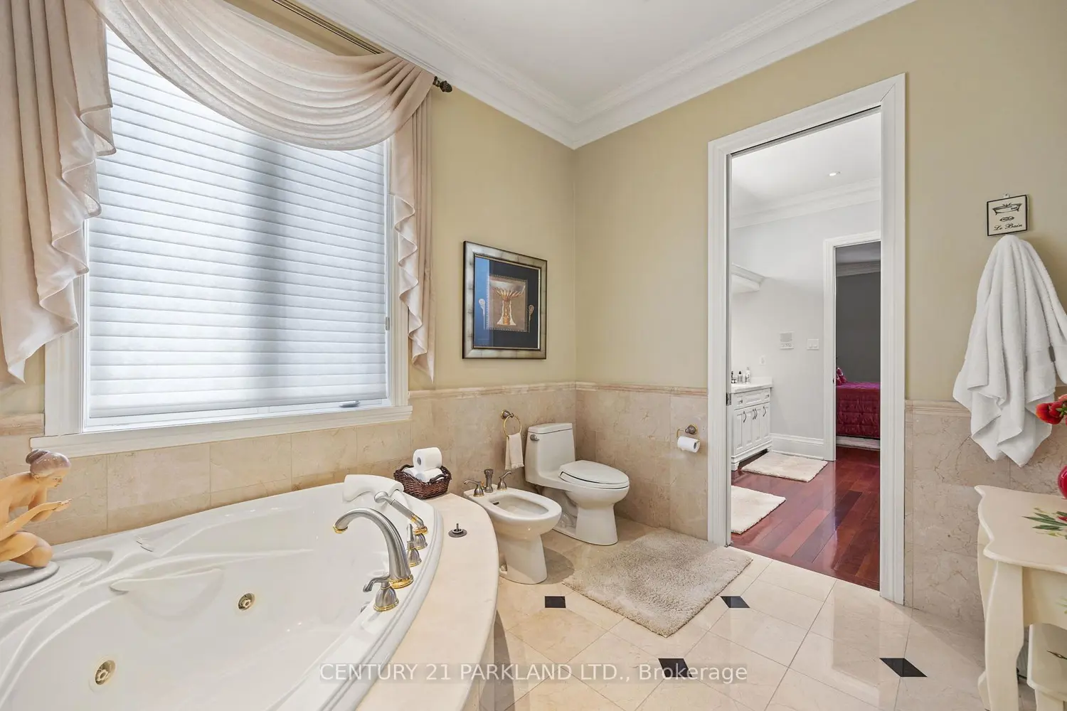 16 Boyle Drive photo 3