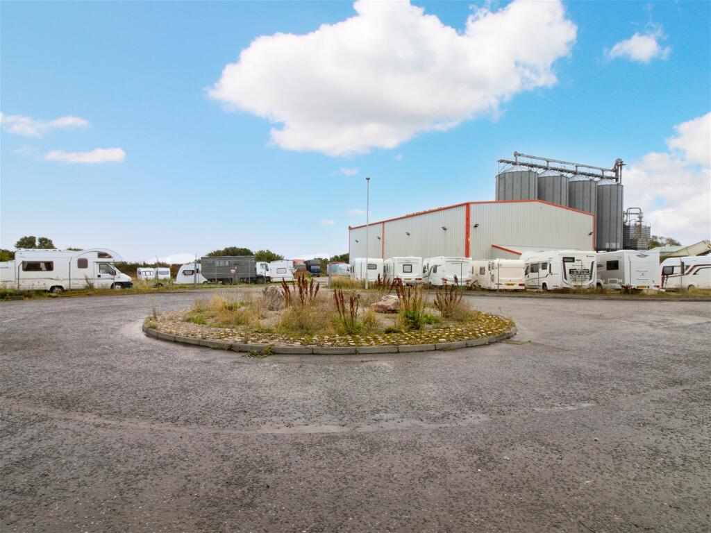 Additional image 2 of Thistle Removals and Storage Ltd , March Road Industrial Estate, Moray