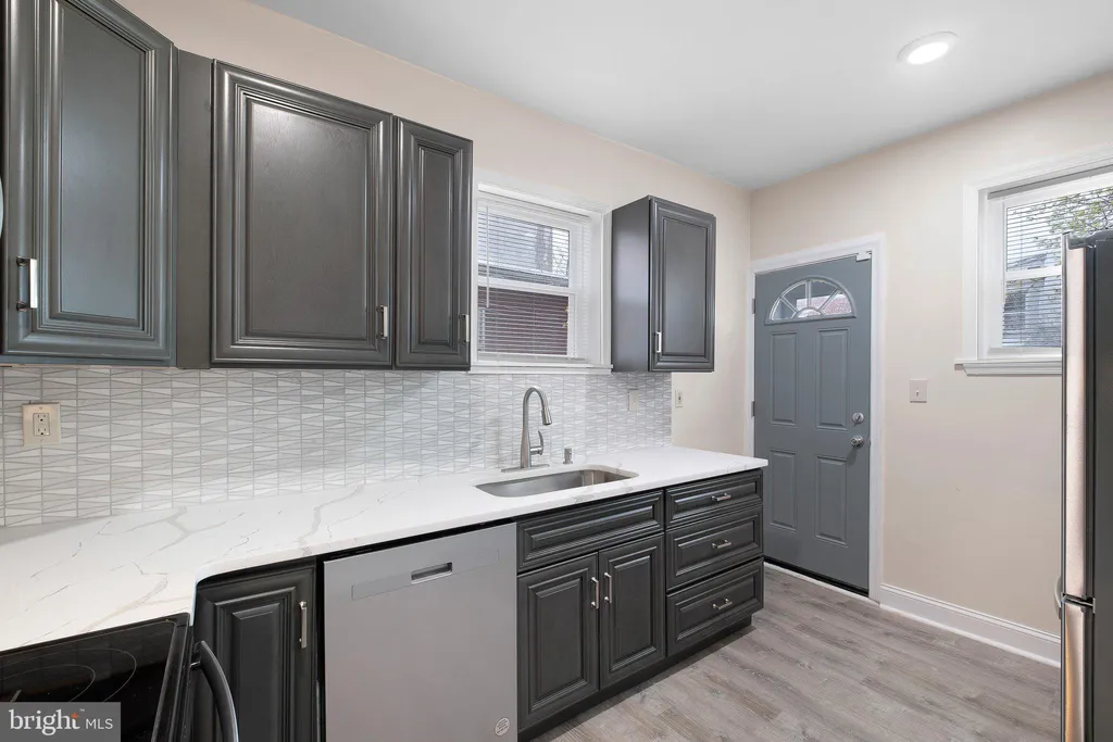 Additional image 10 of 834 N Pine Street, Wilmington, DE 19801