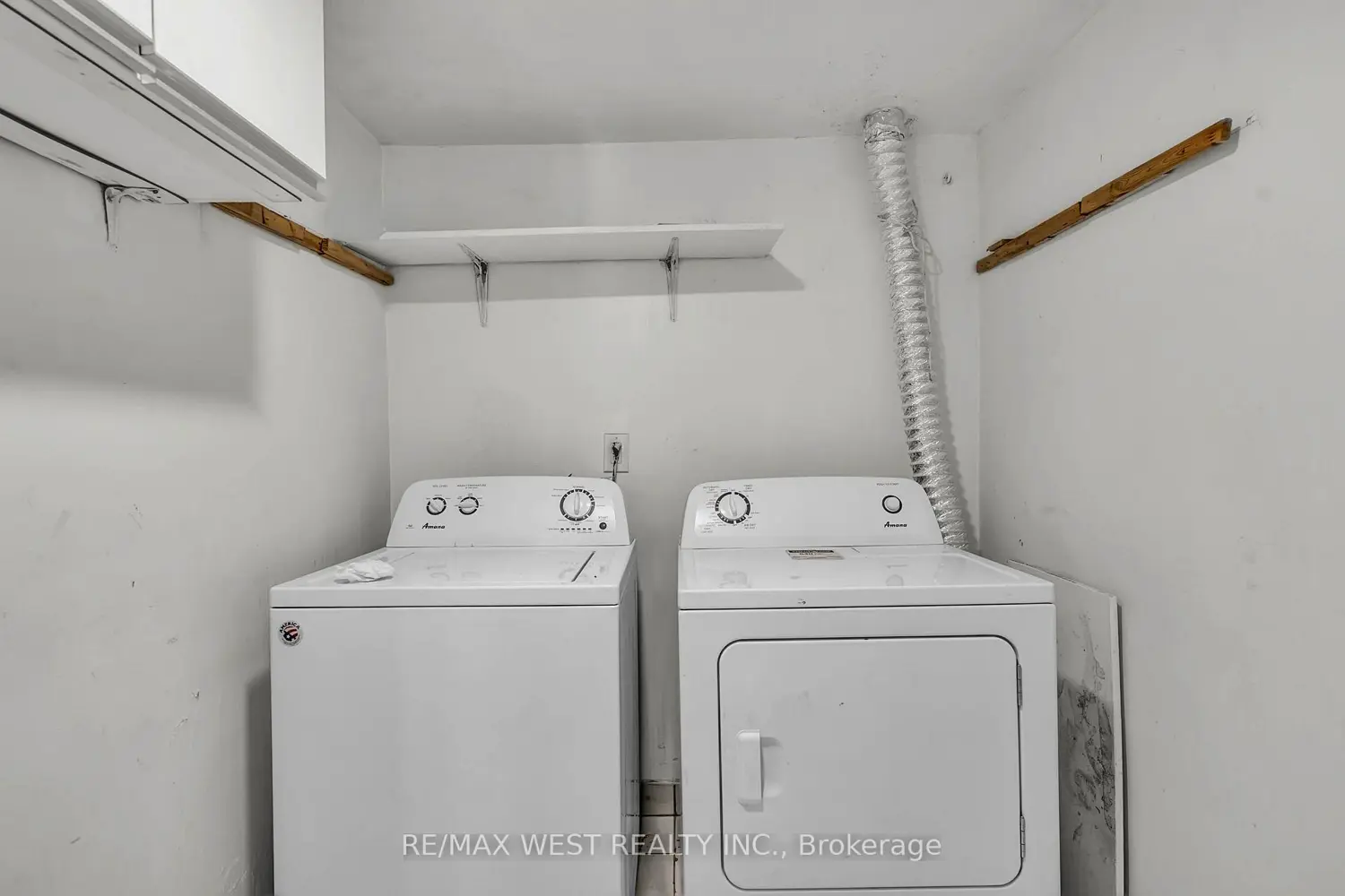 Additional image 17 of 2825 Islington Avenue