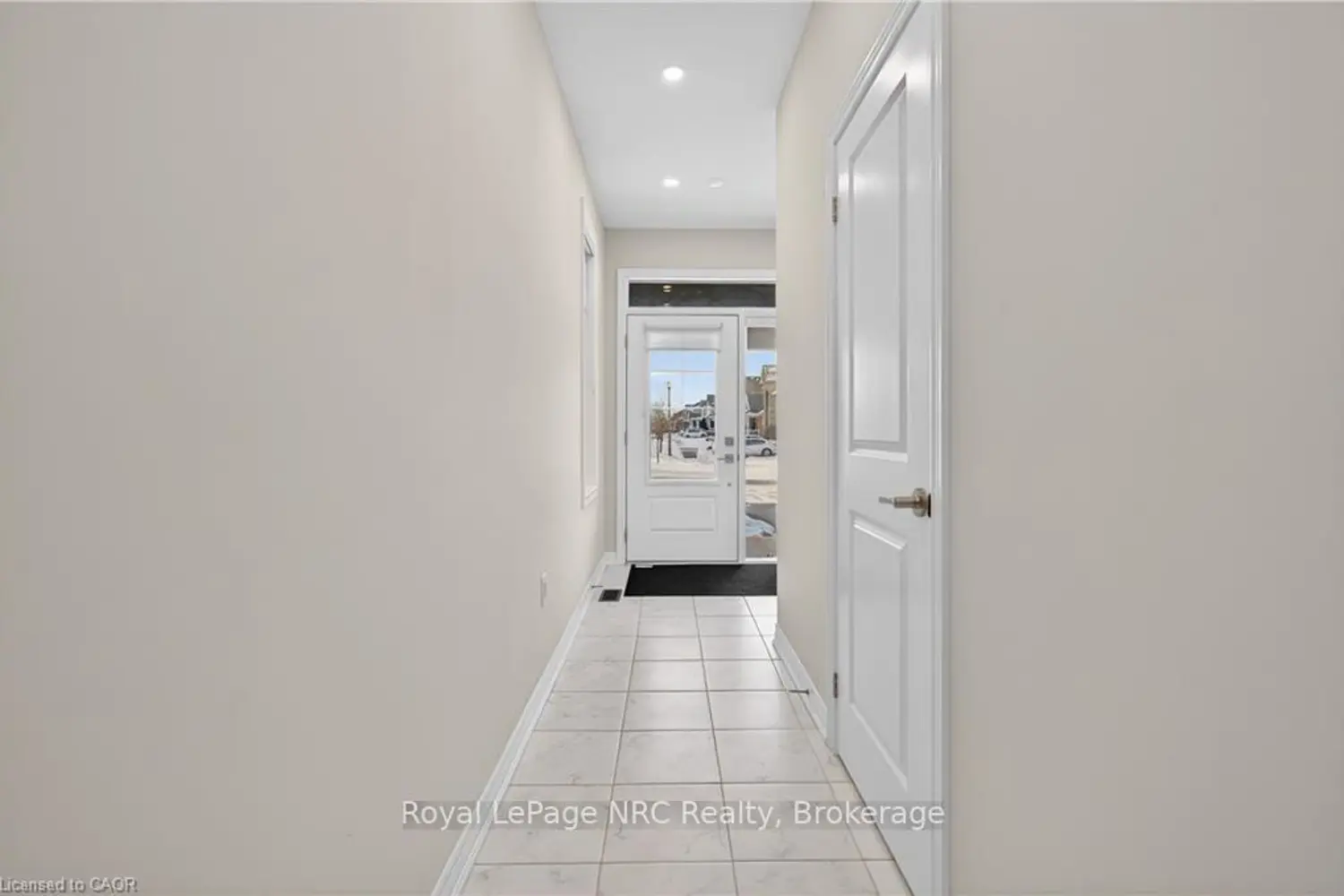 Additional image 3 of 15 Vinifera Drive