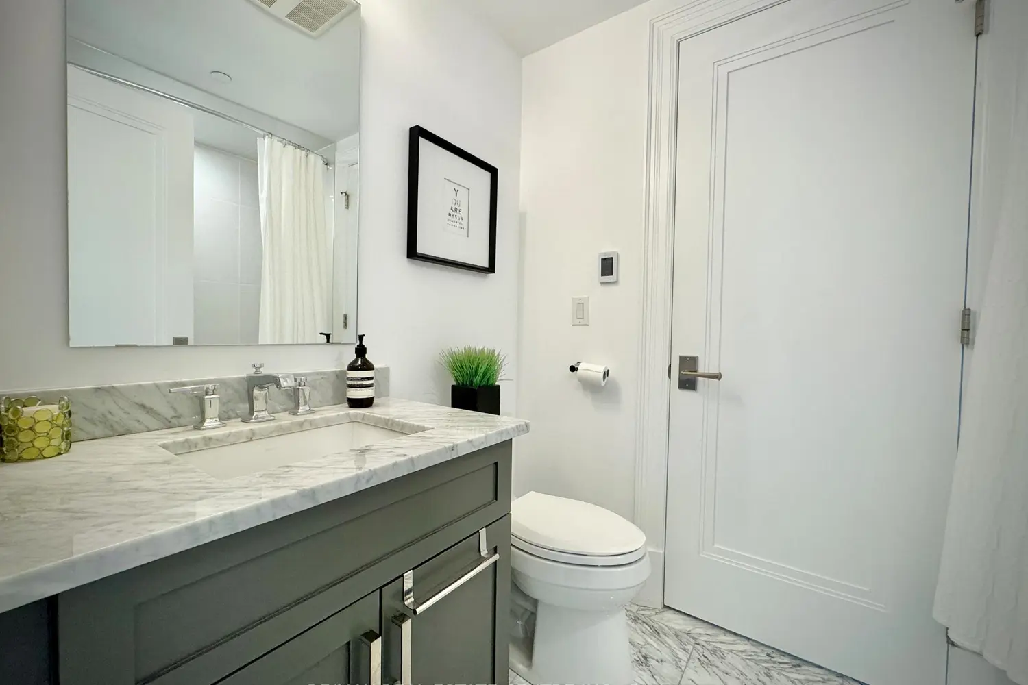 Additional image 11 of 2060 Lakeshore Road 405