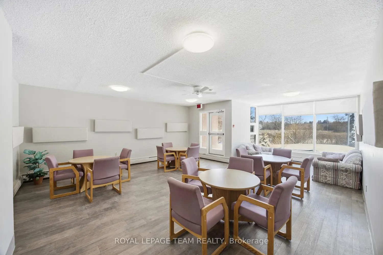 Additional image 19 of 19 Woodlawn Road 109