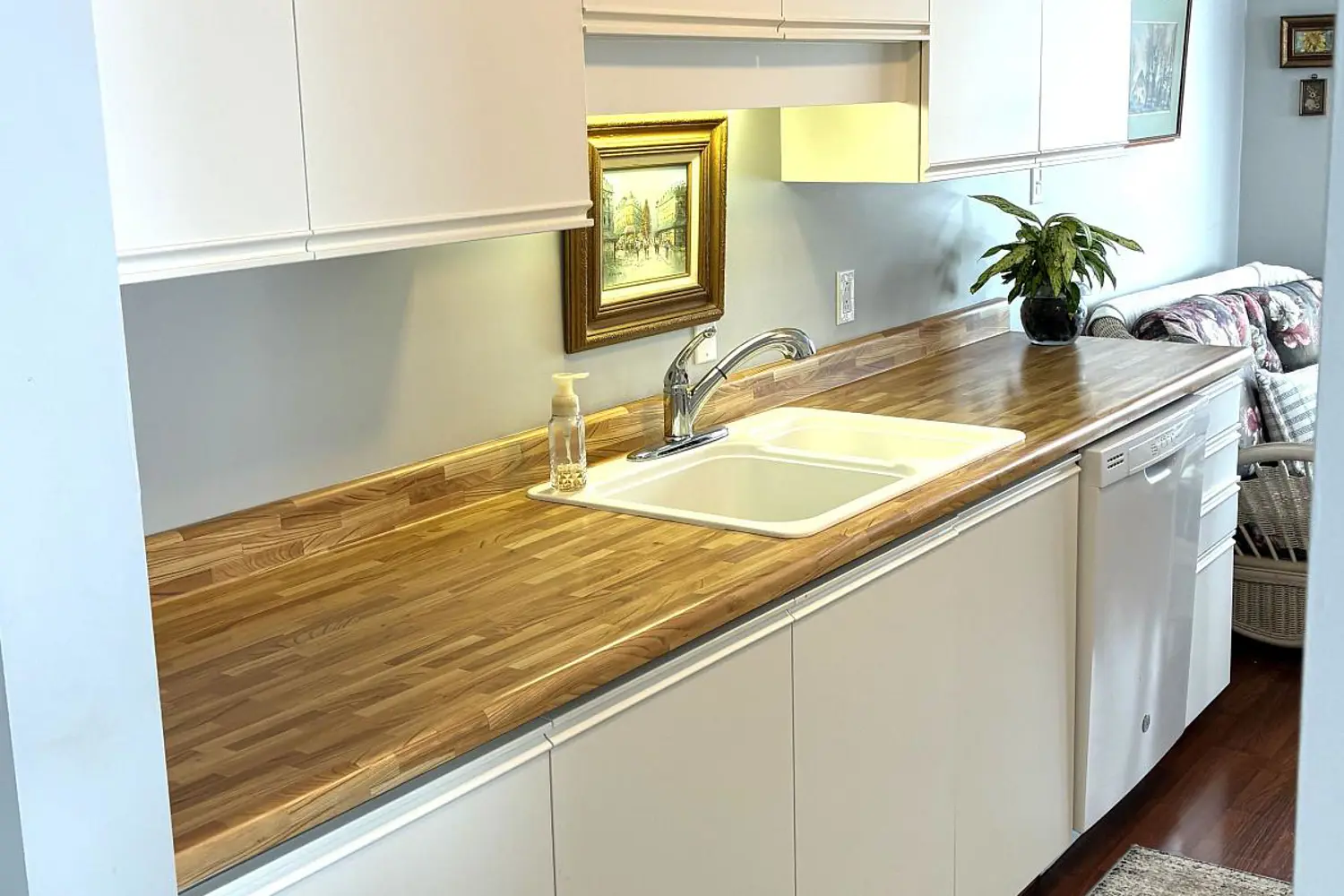 Additional image 2 of 1099 Clonsilla Avenue 304C