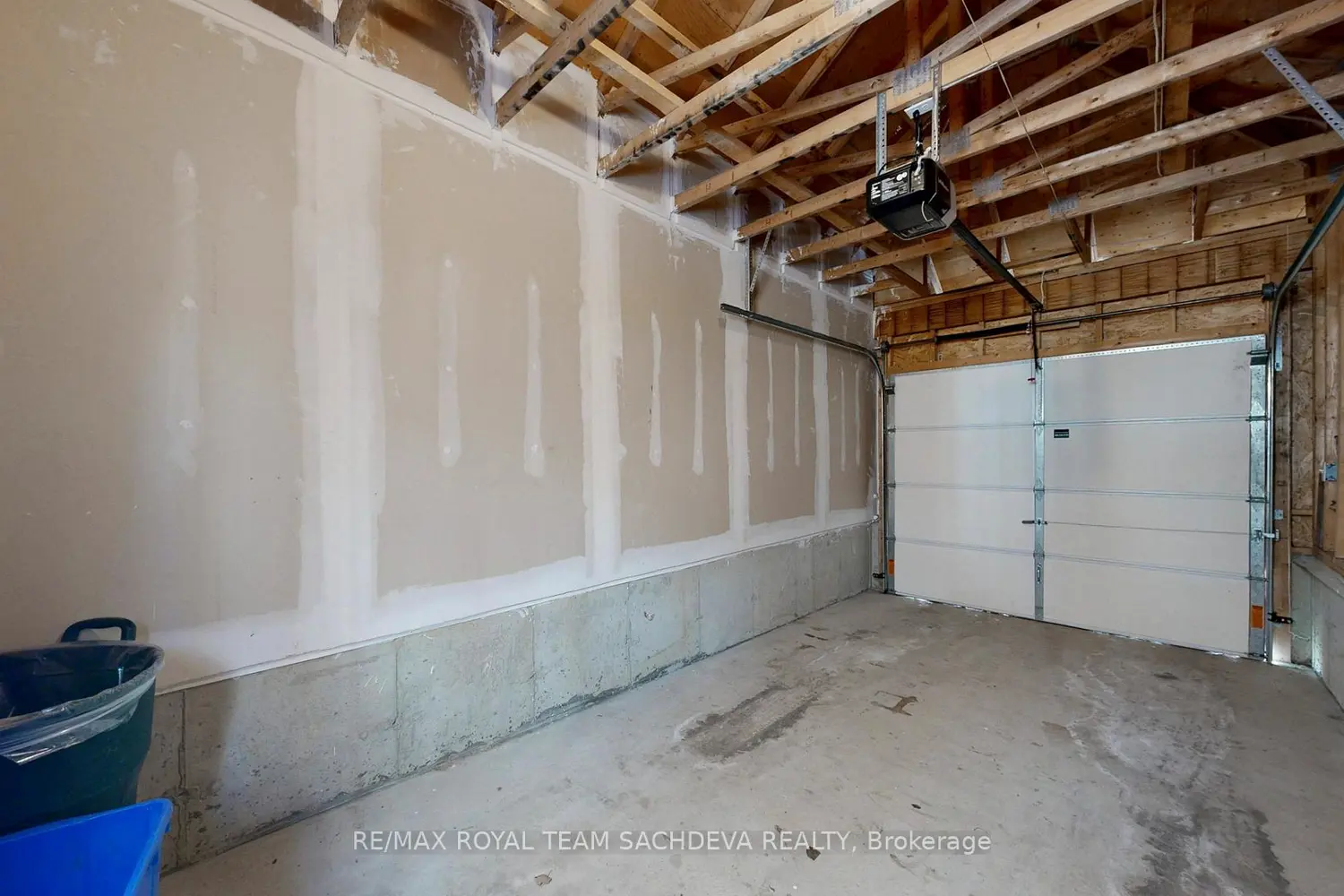 Additional image 15 of 2006 Donald Cousens Parkway