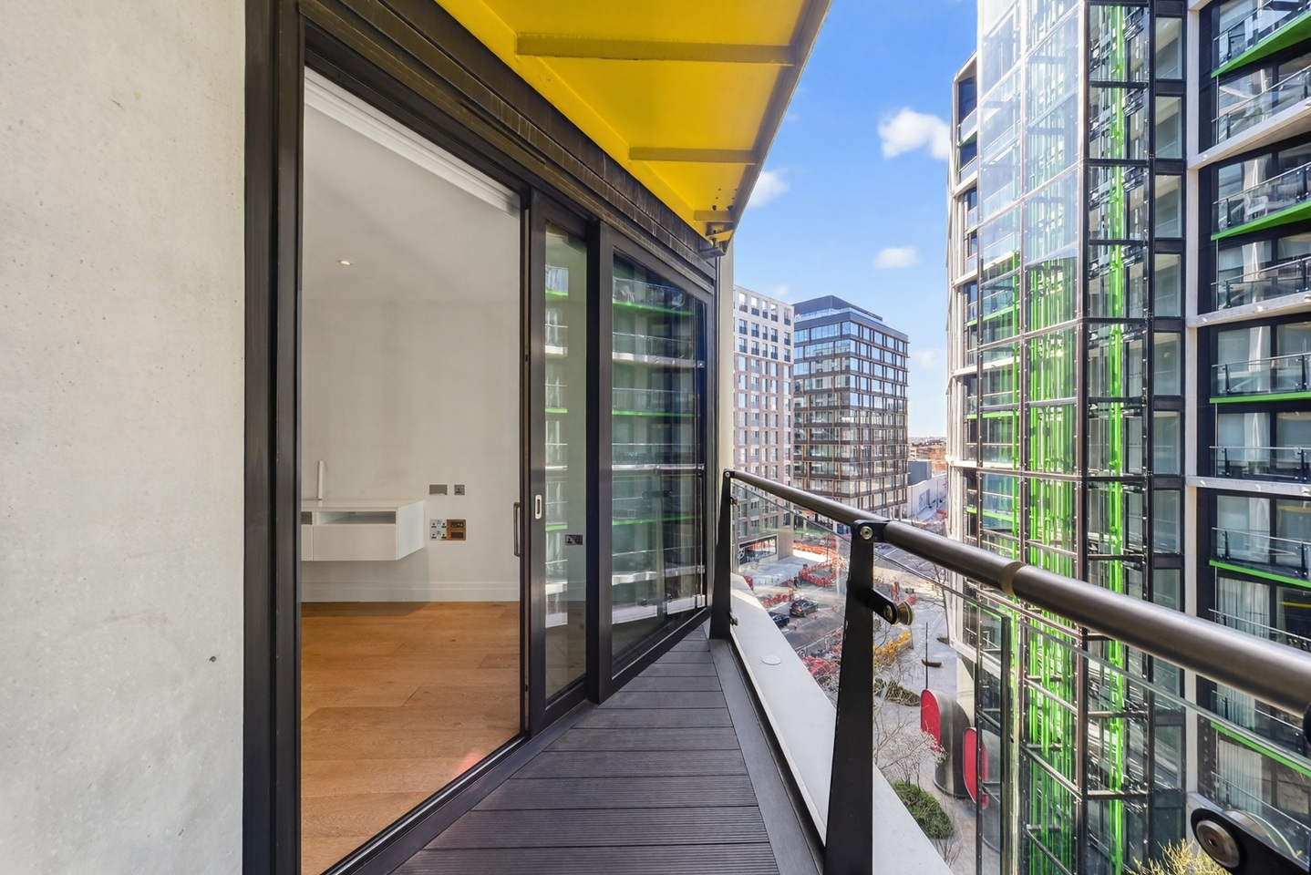 Additional image 8 of 1 Bed Flat, Riverlight Quay, SW11, N1 7GU