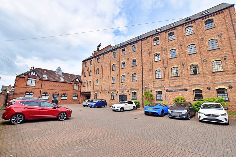 Additional image 2 of 2 bed flat for saleVernon Street, Lincoln LN5