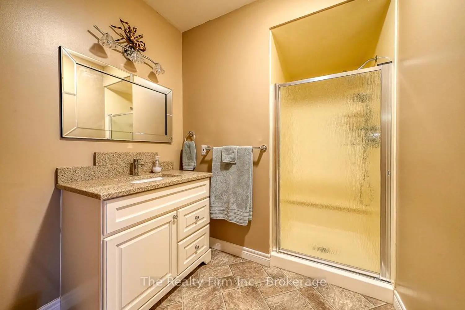 Additional image 12 of 716173 18Th Line