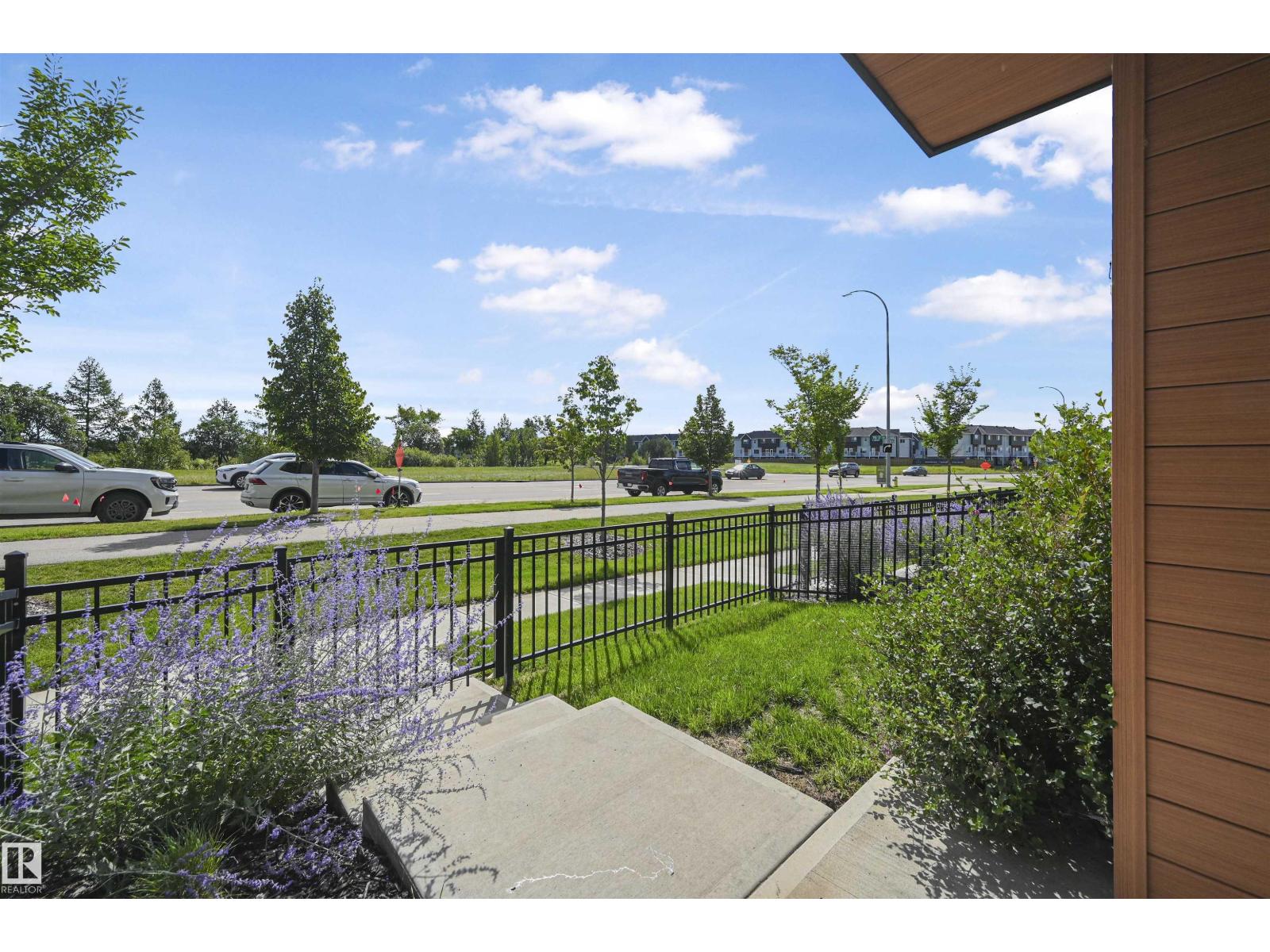 Additional image 4 of 72-1010 Rabbit Hill Road SW, Edmonton, AB, T6W4G7