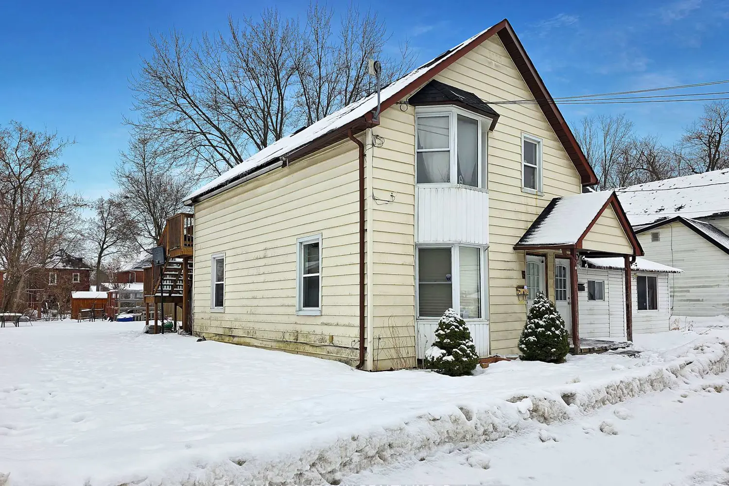 Additional image 4 of 5 Robinson Avenue