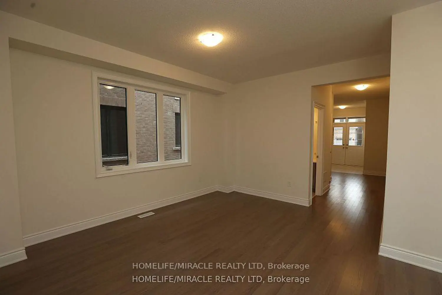 Additional image 8 of 11 Calabria Drive