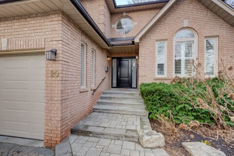 Additional image 8 of 20 Martin Grove Road, Toronto, ON, M9B 4J9