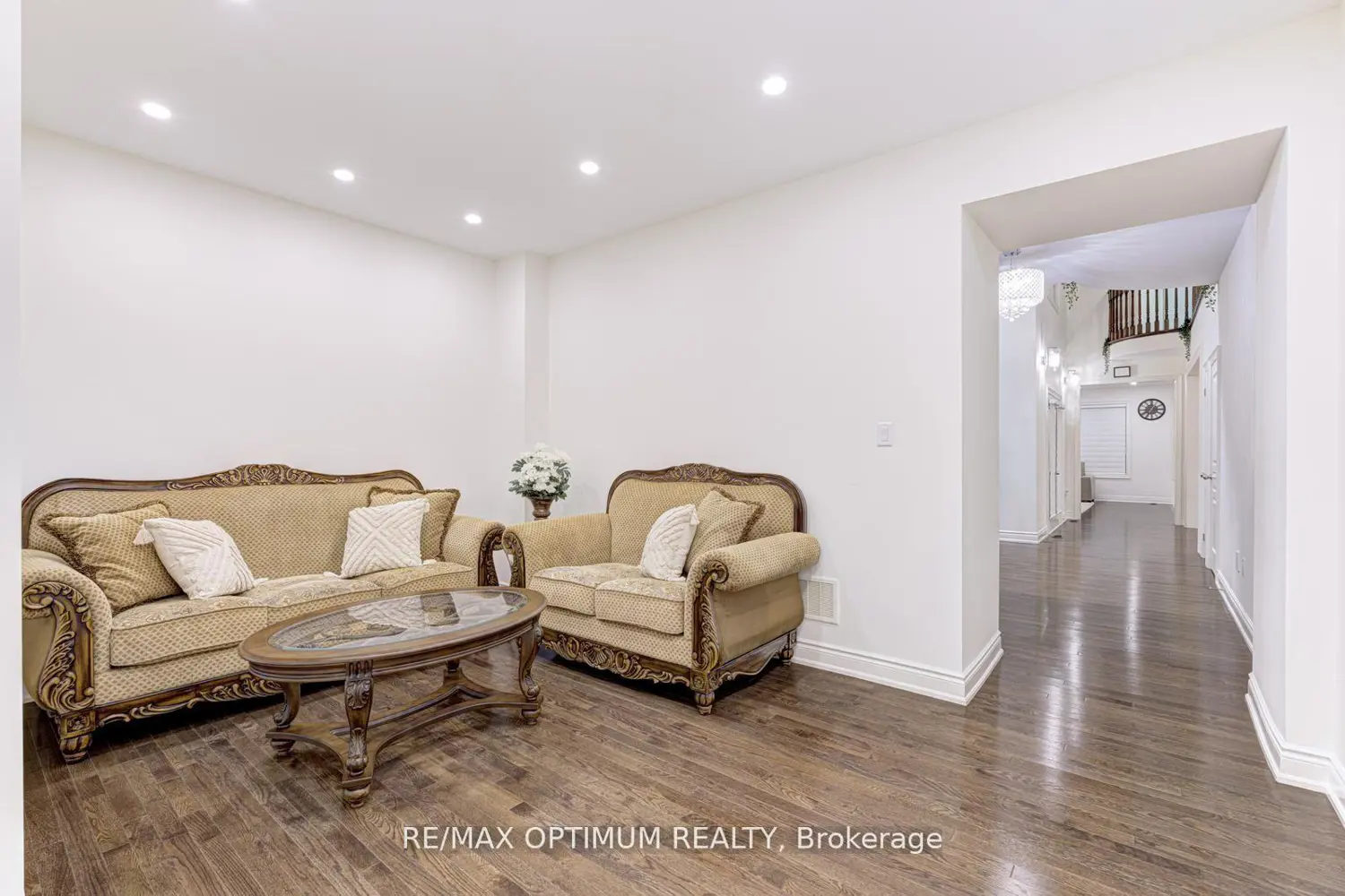 91 Elderslie Crescent photo 2