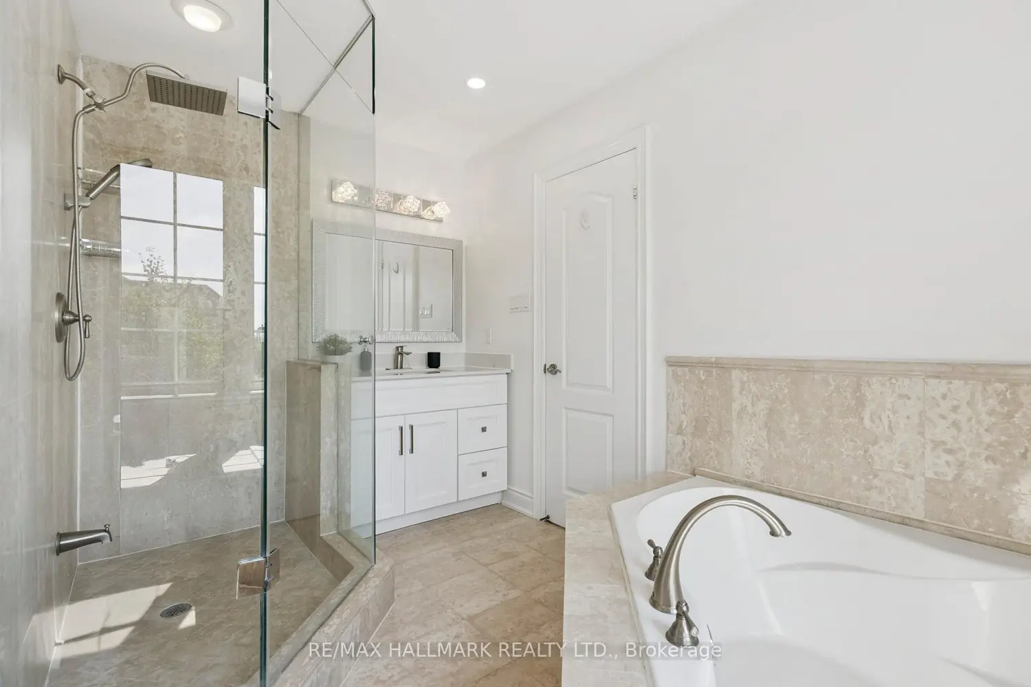 Additional image 10 of 197 Aspenwood Drive