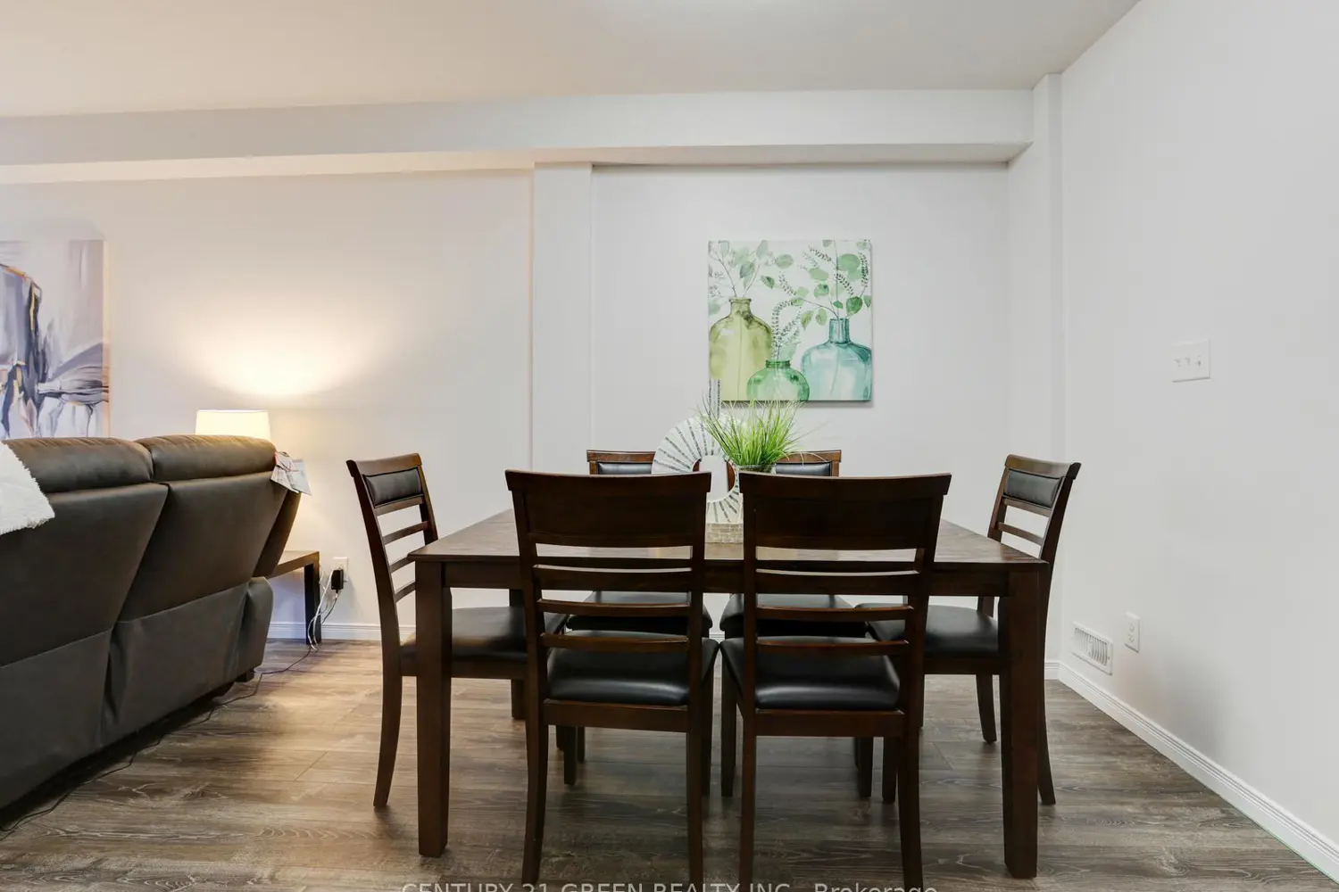 Additional image 14 of 1989 Ottawa Street 23G