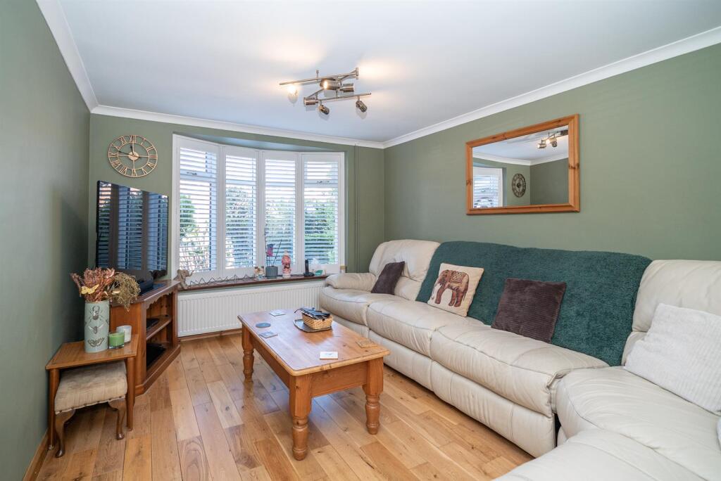 Additional image 2 of Howard Close, St. Albans