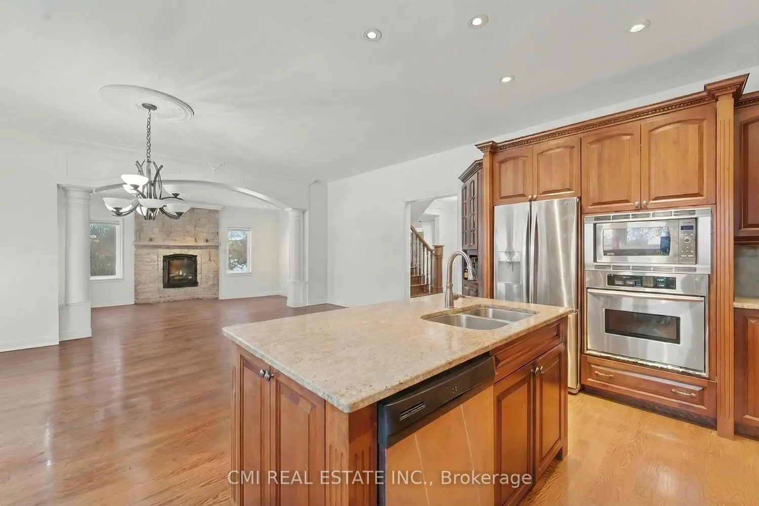 Additional image 19 of 2500 Lookout Drive