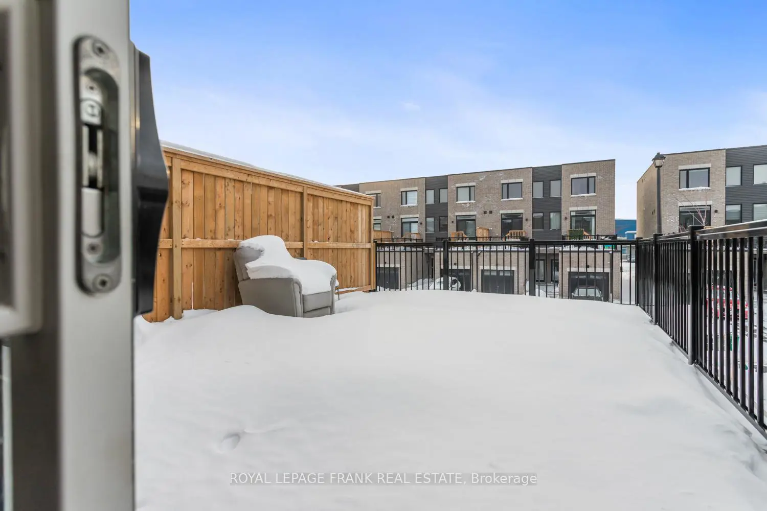 36 Bateson Street photo 5