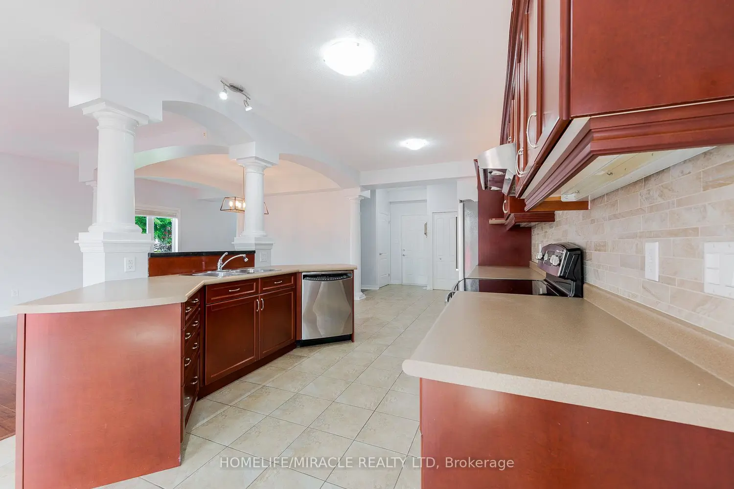 Additional image 9 of 3181 Bayham Lane