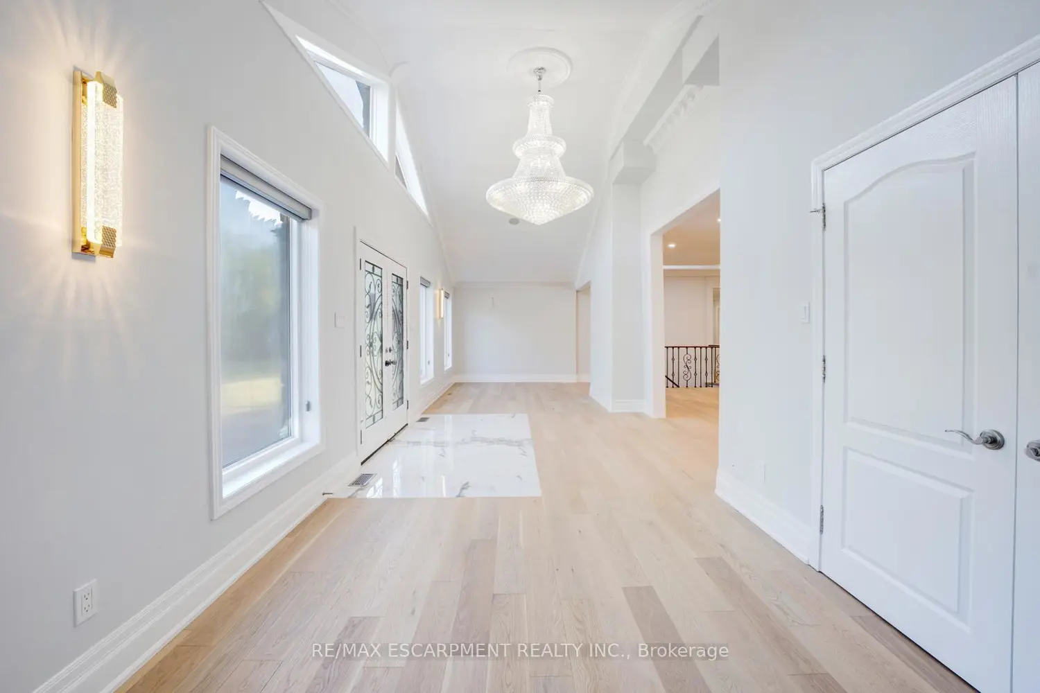 Additional image 3 of 8 Ridgewood Drive