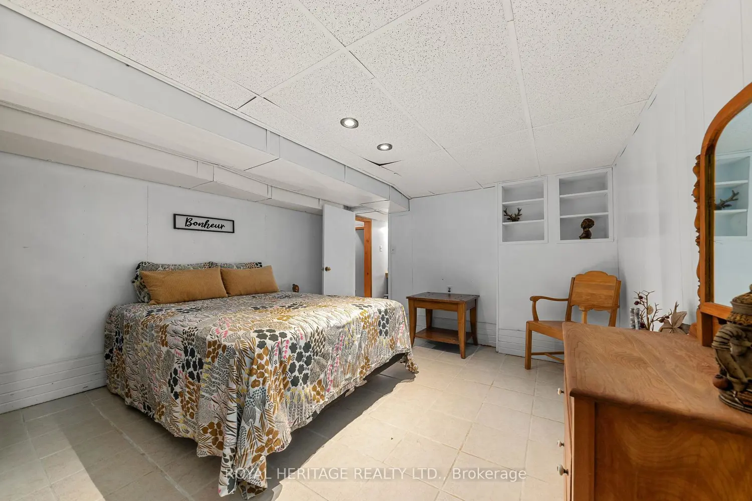 Additional image 15 of 155 Prince Edward Street