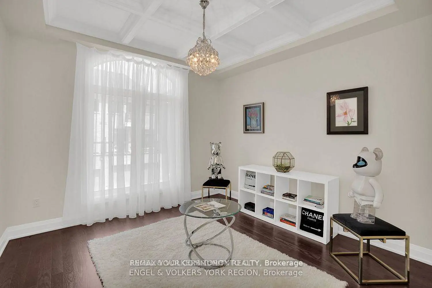 Additional image 7 of 29 Nardini Lane