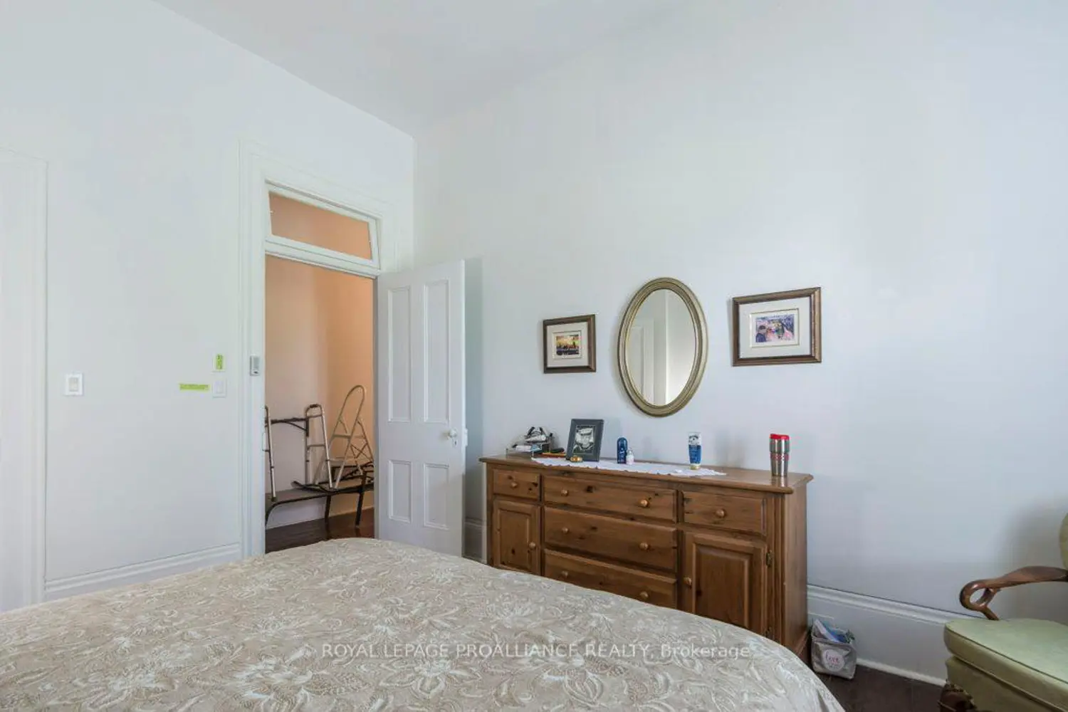 Additional image 11 of 233 John Street 5