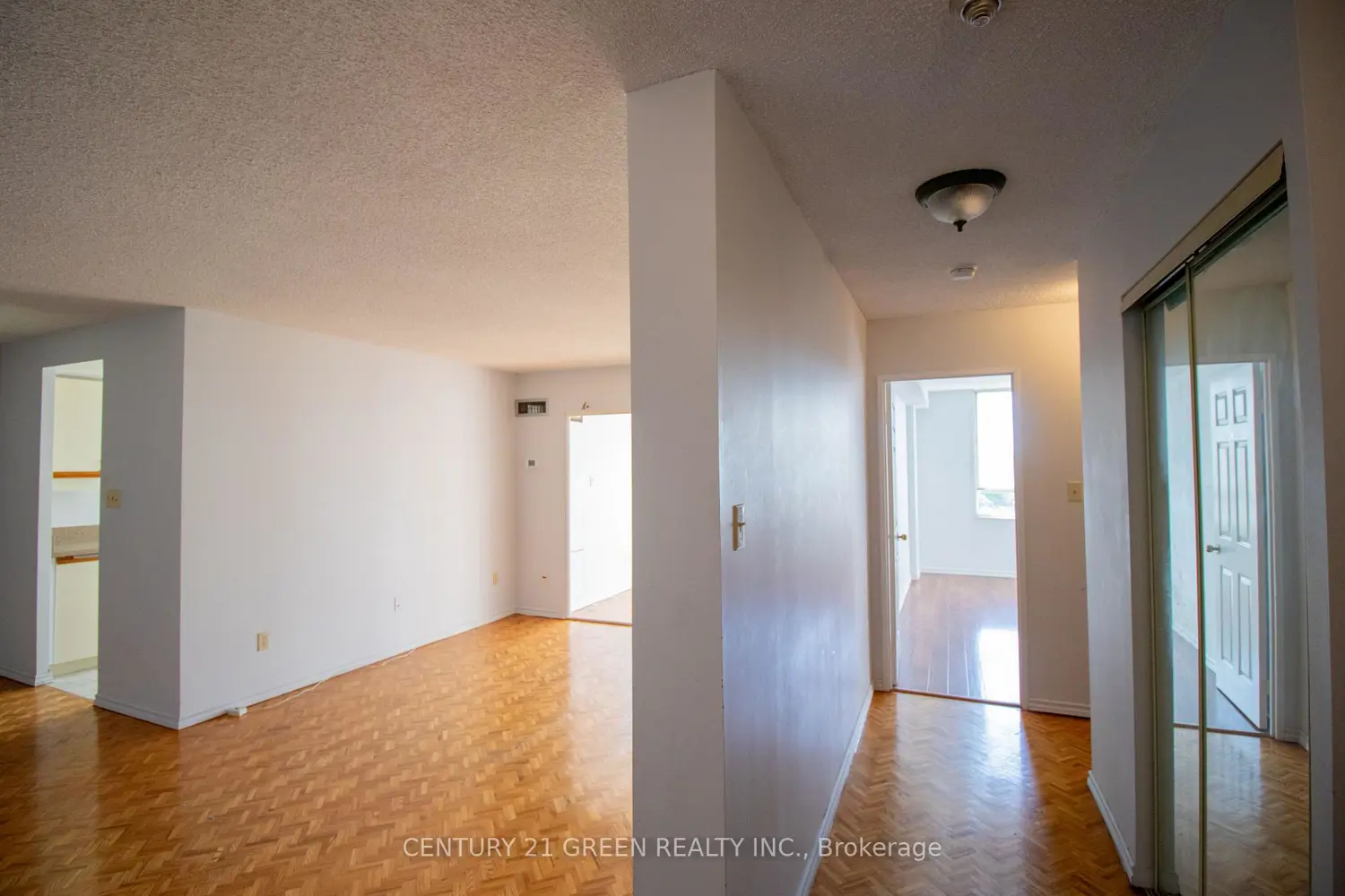 Additional image 5 of 5 Lisa Street 706