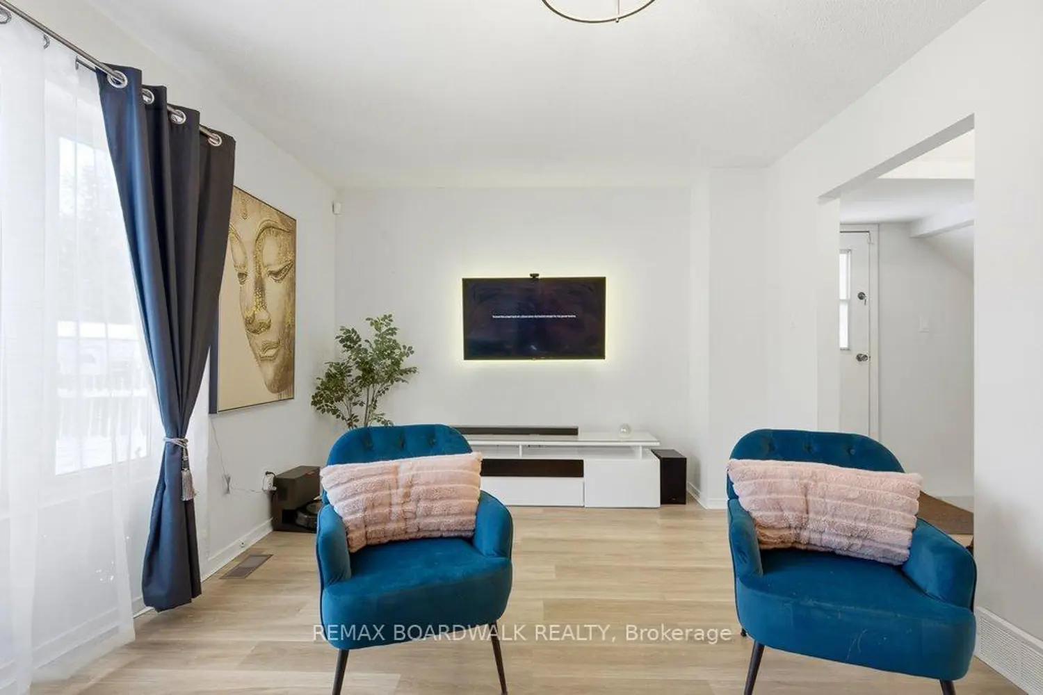 Additional image 7 of 2390 Rondel Street