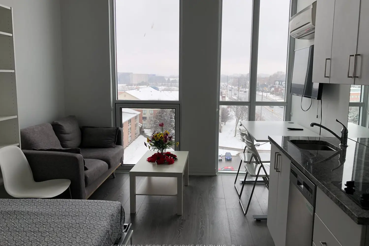 Additional image 10 of 1900 Simcoe Street 827