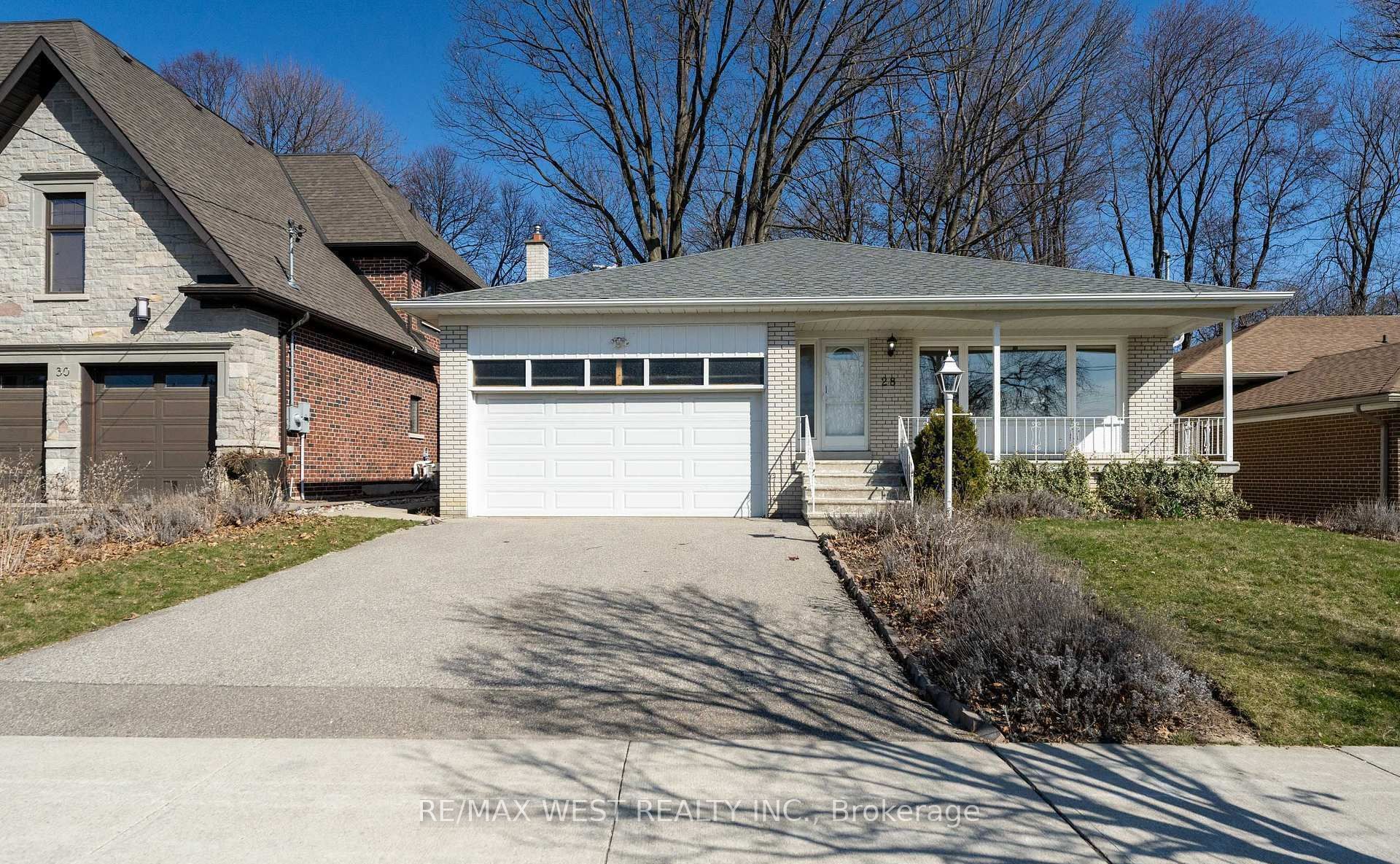 Additional image 4 of 28 Braywin Drive N, Toronto, ON, M9P 2P1