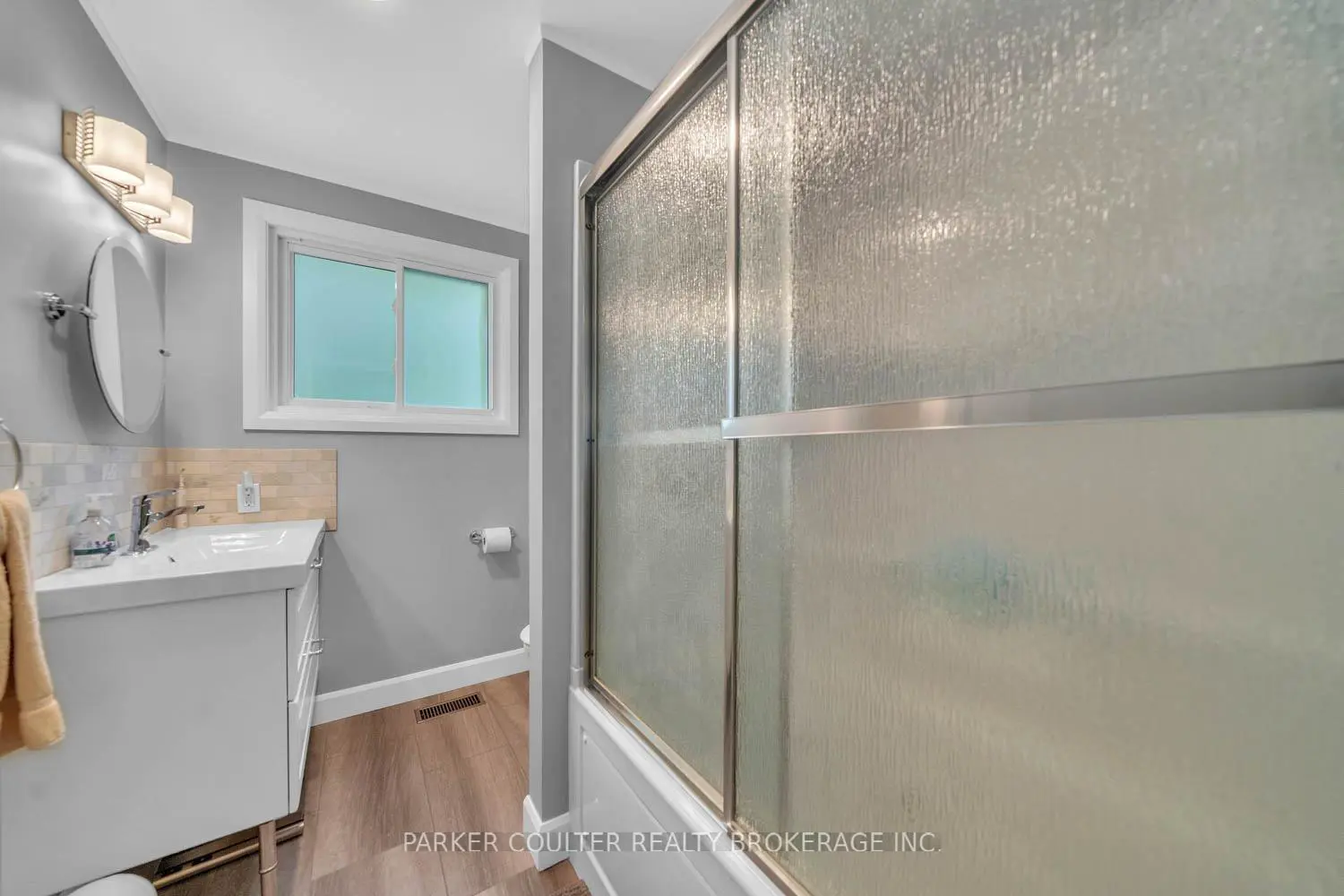 Additional image 8 of 11 Duquette Court