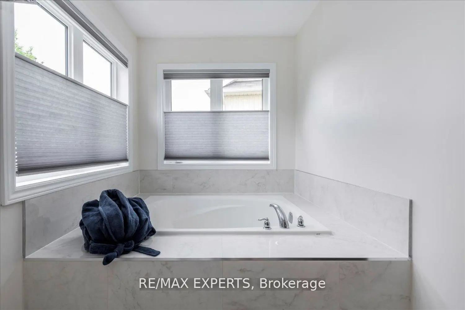 Additional image 13 of 12 Mount Crescent