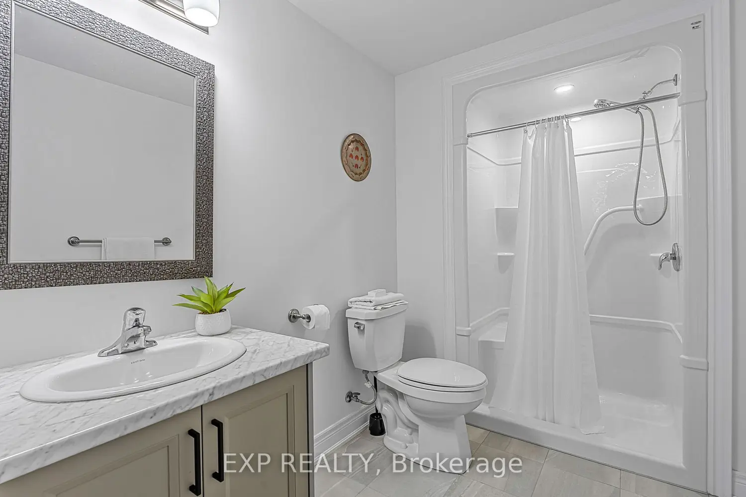 Additional image 16 of 4242 Village Creek Drive