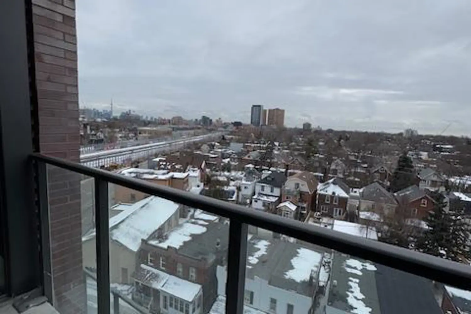 Additional image 9 of 2625 Dundas Street 809