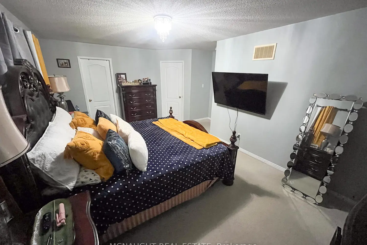 Additional image 16 of 117 Crown Victoria Drive