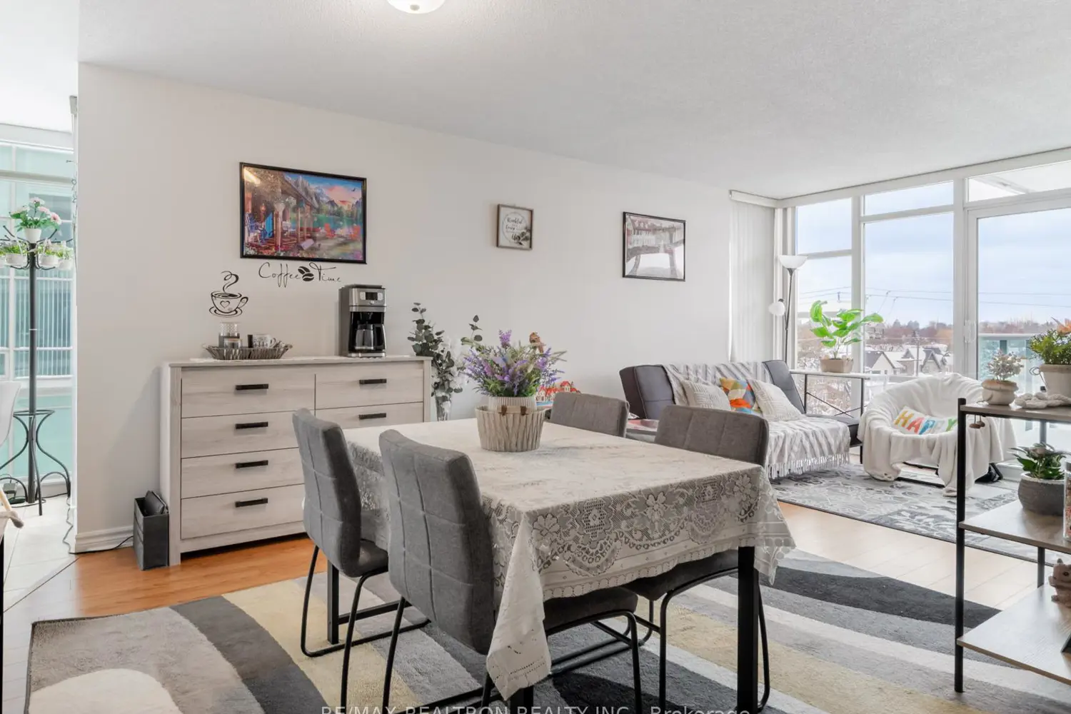 Additional image 7 of 3830 Bathurst Street 512