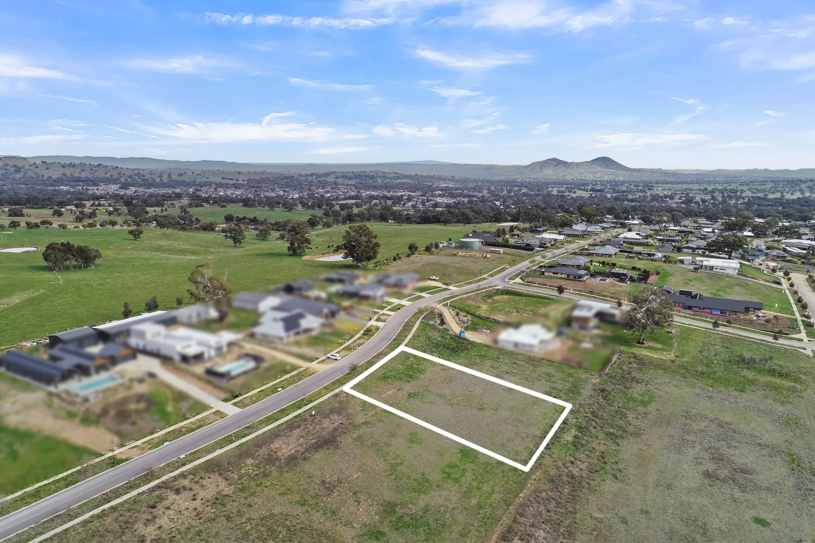 Additional image 4 of 71 Donovans Way, Mansfield VIC 3722