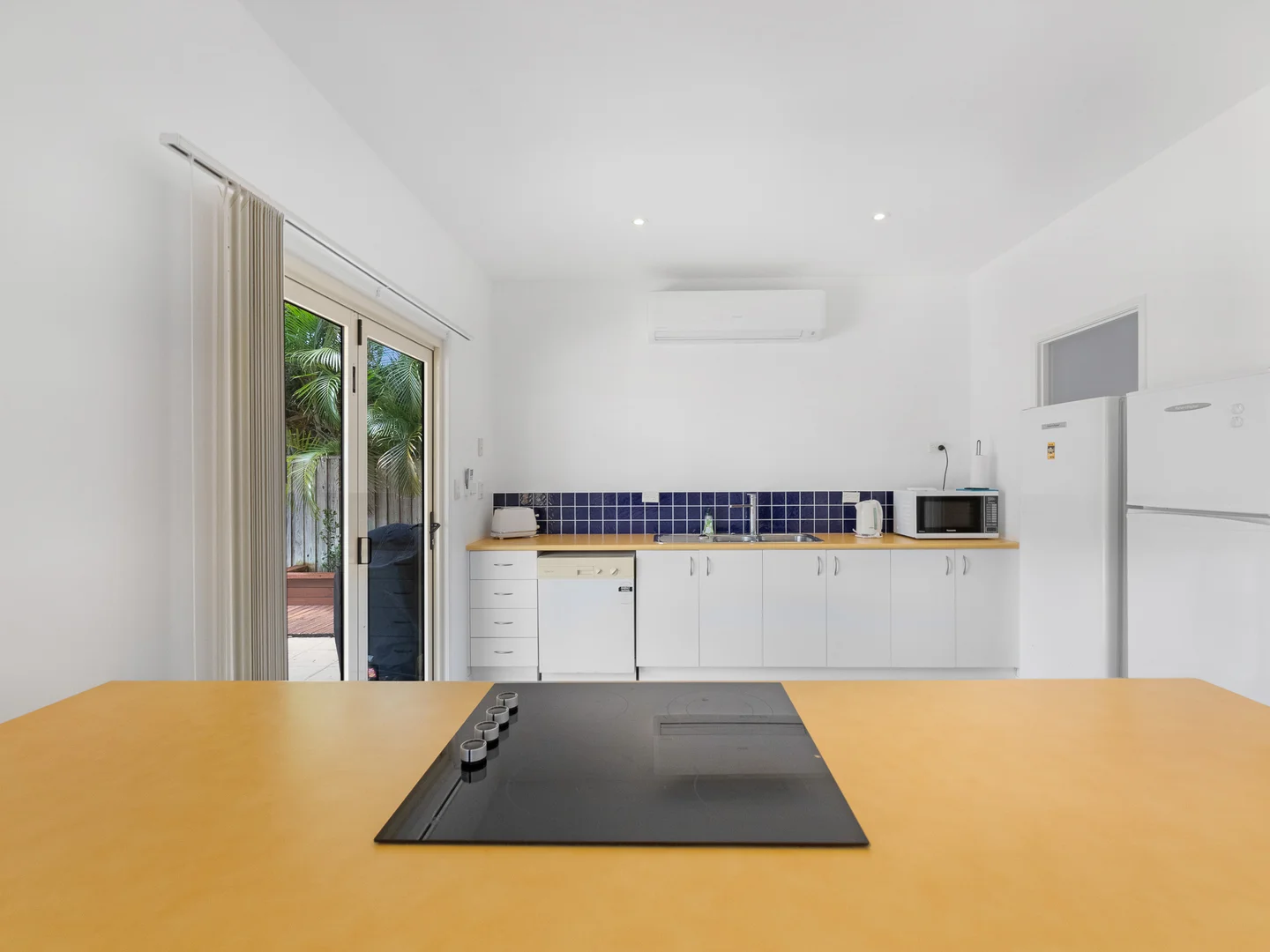 Additional image 33 of 506 Esplanade, Urangan QLD 4655