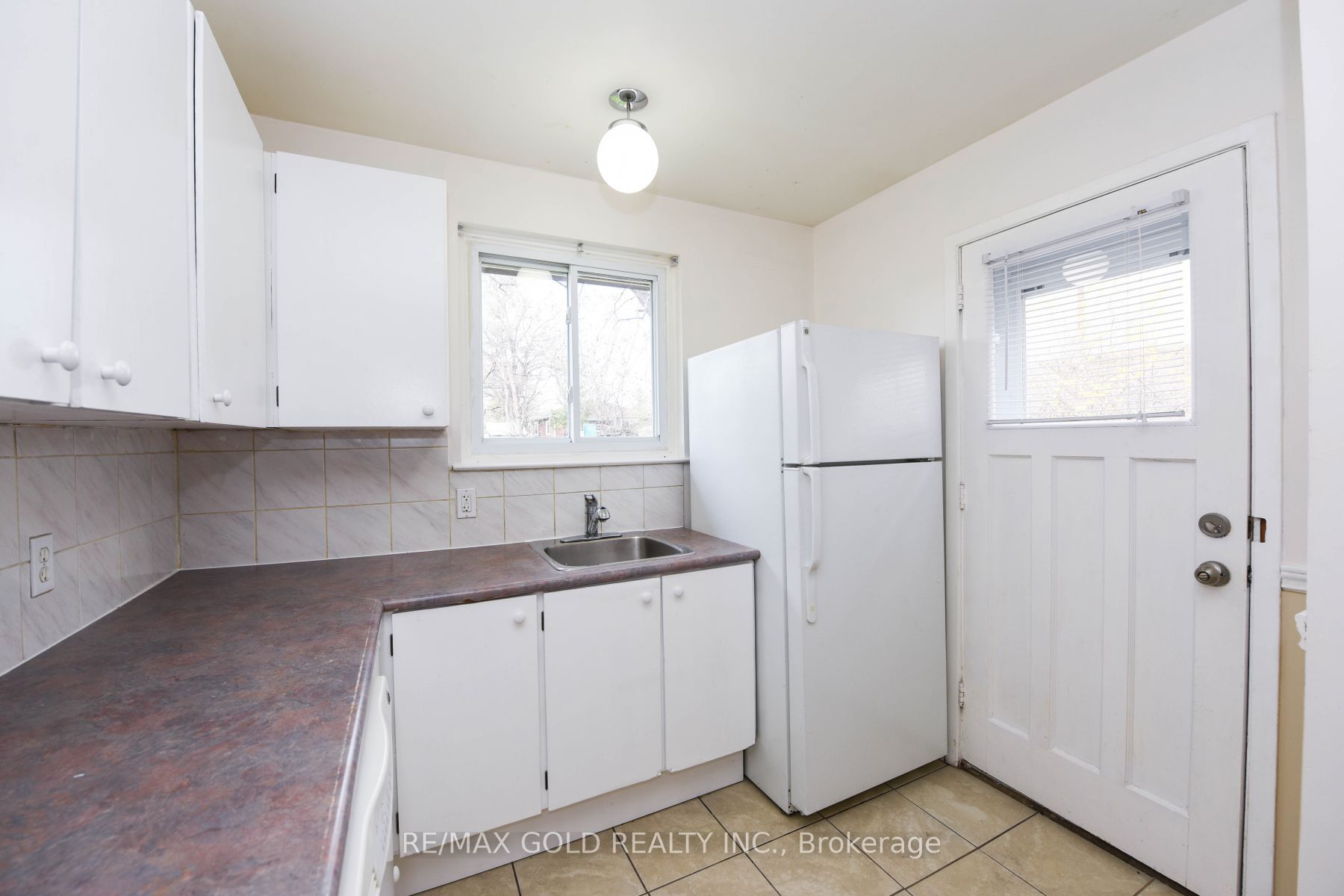 Additional image 5 of 3657 Woodruff Crescent, Mississauga, ON, L4T 1T8