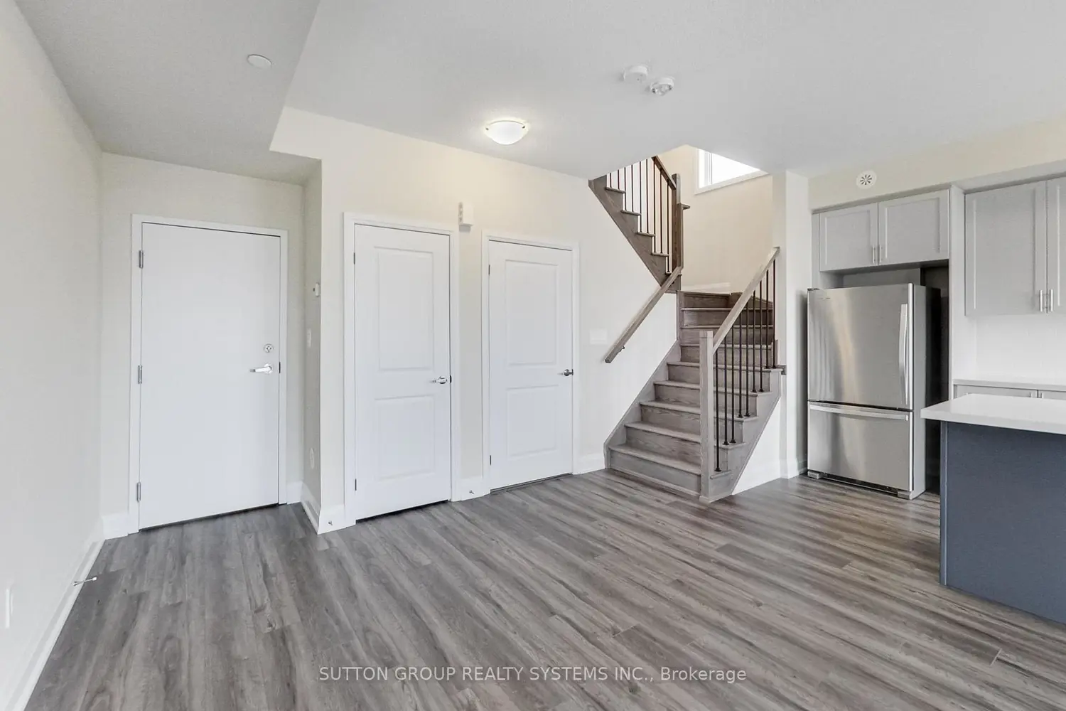Additional image 8 of 1577 Rose Way 103