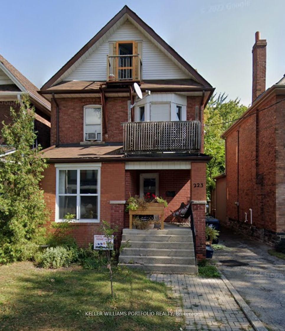 Basement-223 Fairview Avenue, Toronto, ON, M6P 3A6