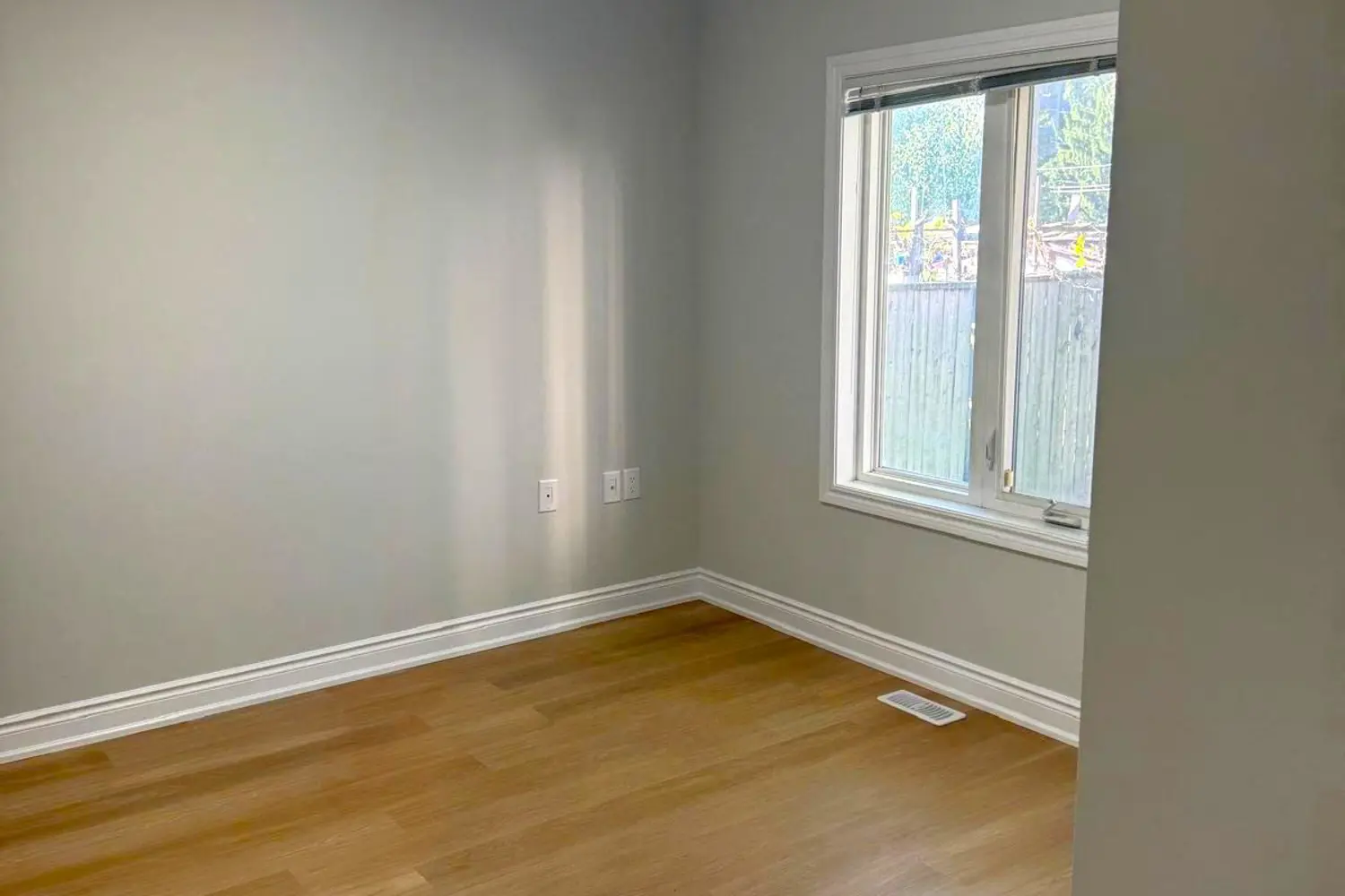 Additional image 3 of 32 St Dunstan Drive
