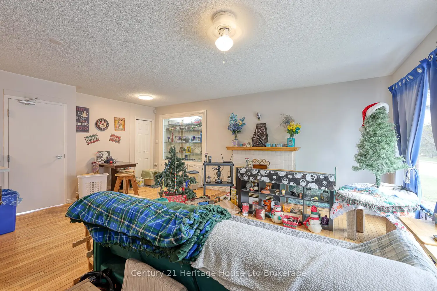 Additional image 4 of 719 Peel Street