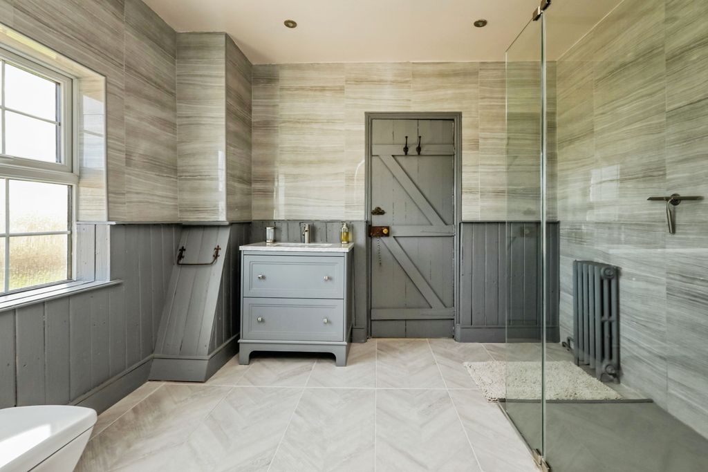 Additional image 14 of 7 bed detached house for sale94, Welham Road, Retford DN22